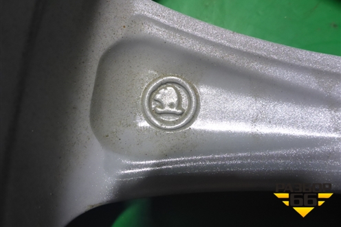 Диск колёсный литой (новый) R17 EJ7,5 5x112 ET49 Ц.О.57,1 (3T0601025G) для Skoda Superb с 2008-2015г