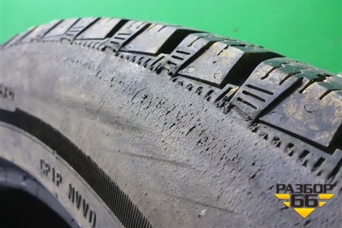 Шина Continental ContiIceContact 4x4 101T 235/50 R18 ( Шипы)