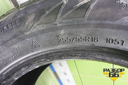 Шина  255/55 R18 (Зима Шипы) ( Sailun ICE Blazer WST3)