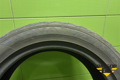 Шина  215/55 R17 (Лето) (YokohamaAdvanFlevaV701) (YOKOHAMAADVANFLEVAV701)