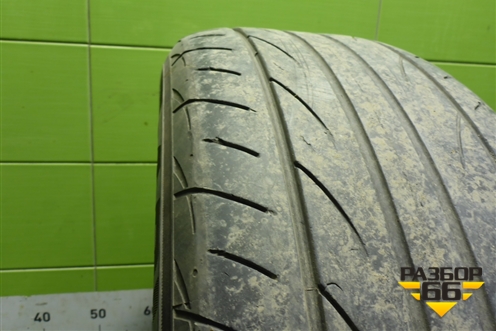 Шина  215/55 R17 (Лето) (YokohamaAdvanFlevaV701) (YOKOHAMAADVANFLEVAV701)
