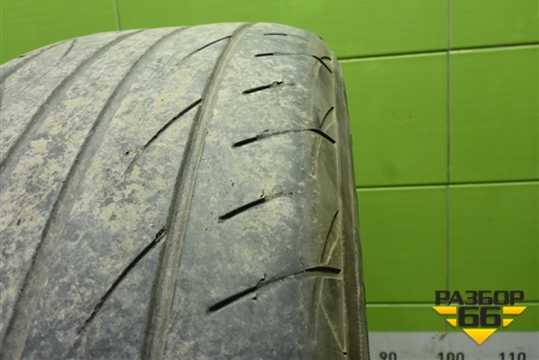 Шина  215/55 R17 (Лето) (YokohamaAdvanFlevaV701) (YOKOHAMAADVANFLEVAV701)