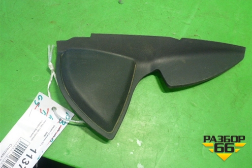 Накладка на торпедо (правая боковая) (9682342477) для Citroen C5 с 2008г