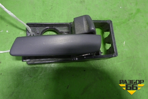 Ручка внутренняя двери передней правой для Kia Rio с 2005-2011г