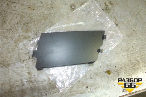 Накладка переднего бампера левая (новая 4F0807681J) для Audi A6 (C6) с 2004-2011г