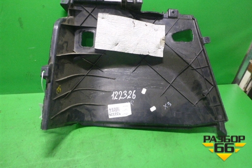 Обшивка багажника правая (51477049040) для BMW X3 E83 с 2004-2010г