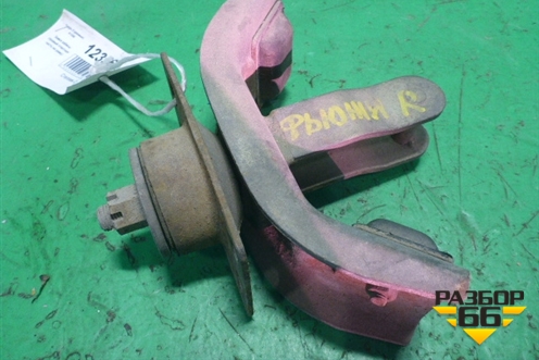 Замок кабины (правый ответная часть на раму) для Yuejin  NJ1020/K1500