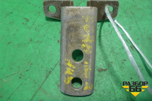 Петля двери передней правой нижняя (A216106010DY) для Chery Fora(A21) с 2006г