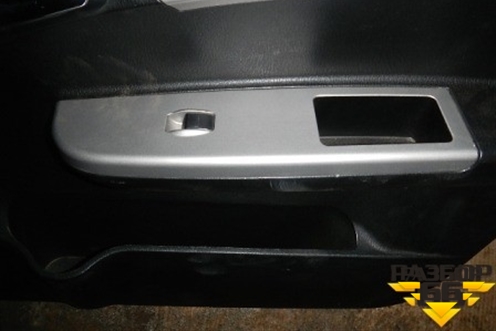 Обшивка двери передней правой под электрику для Lifan Breez с 2007г (Бриз)