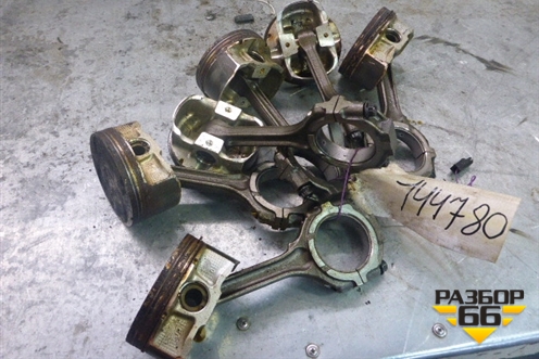 Поршень с шатуном (3.5л VQ35) для Nissan Murano (Z51) с 2007-2015г