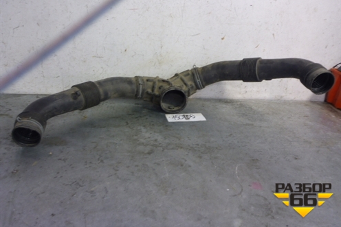 Патрубок воздушного фильтра (в сборе) для Volkswagen Touareg c 2002-2010г (Туарег)