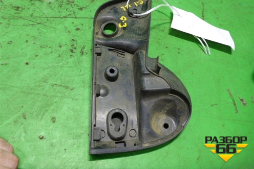 Накладка двери передней левой уголок (674920H010) для Citroen C1 с 2005г