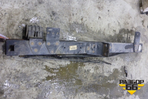 Кронштейн радиатора левый  (рамка) (7420833585) для Renault  TRUCK Premium 2 с 2005-2013г