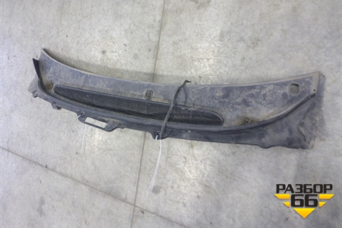 Решетка стеклоочистителей (9484666) для Volvo S80 с 1998-2006г