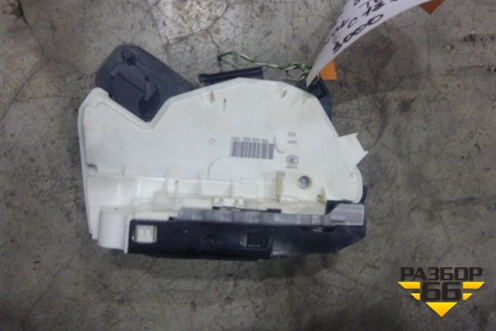 Замок двери передней правой (новый) для Seat Toledo с 2004-2009г