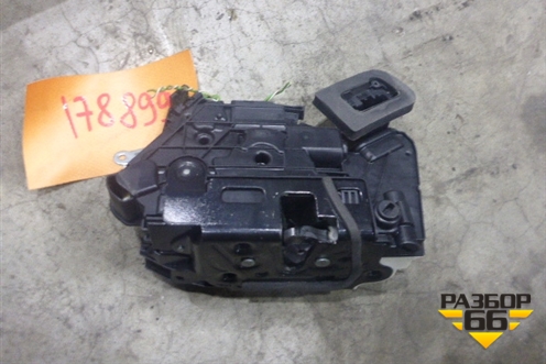 Замок двери передней правой (новый) для Seat Toledo с 2004-2009г
