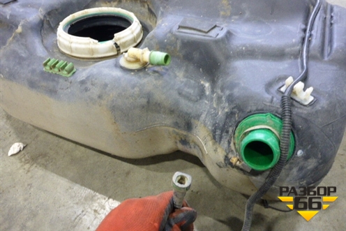 Бак топливный для Opel Corsa D с 2006-2014г