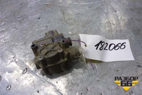 Кран ABS (20516342) для Renault  TRUCK Premium 2 с 2005-2013г
