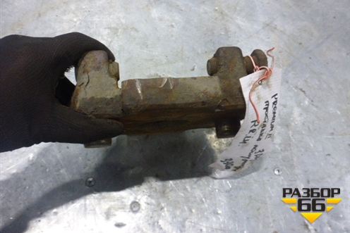 Проставка задней рессоры (полурессоры) (5010630038) для Renault  TRUCK Premium 2 с 2005-2013г