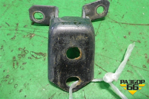 Петля двери передней правой нижняя для Mazda Mazda 3 (BK) с 2003-2009г 