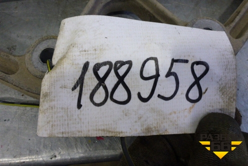 Кронштейн заднего редуктора (4.2л.АКПП 4WD BMF) (4E0599285) для Audi A8 с 2002-2010г