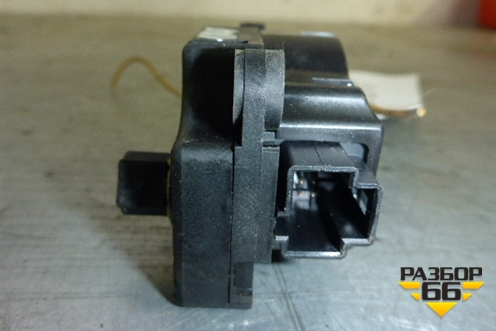 Моторчик заслонки отопителя (3M5H19E616AB) для Ford Focus 2 с 2008-2011г