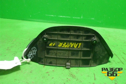 Накладка на щиток приборов (MR506452) для Mitsubishi Lancer-9  с 2003-2008г