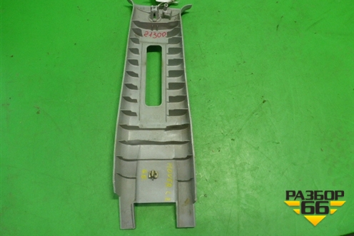 Обшивка стойки центральная верхняя правая (5402420K00) для Great Wall Hover H5 с 2010г