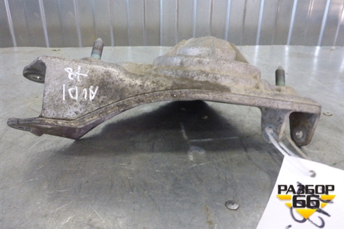 Опора амортизатора переднего (правая) (4D0412392E) для Audi A8 с 1998-2003г