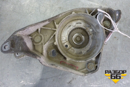 Опора амортизатора переднего (правая) (4D0412392E) для Audi A8 с 1998-2003г