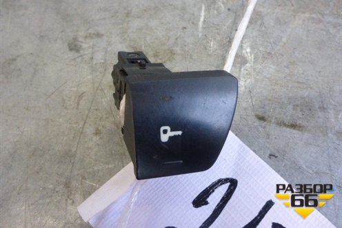 Кнопка центрального замка для Peugeot 307 с 2001-2007г