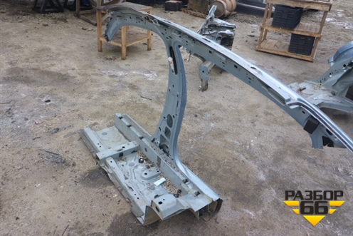 Порог со стойкой правый для Renault Megane 2 с 2002-2009г