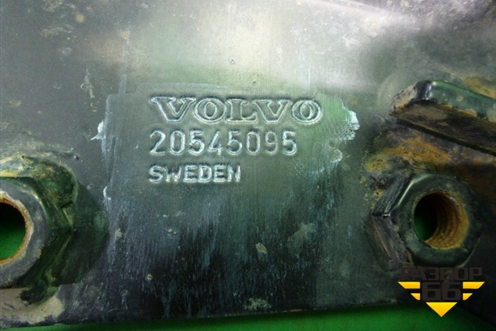 Петля решетки радиатора правая  (Нижняя) (20545095) для Volvo  TRUCK FH с 2002-2008г