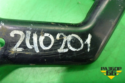 Петля решетки радиатора правая  (Нижняя) (20545095) для Volvo  TRUCK FH с 2002-2008г