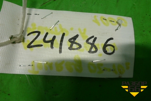 Накладка стойки (центральной правой) для Volkswagen Touareg c 2002-2010г (Туарег)