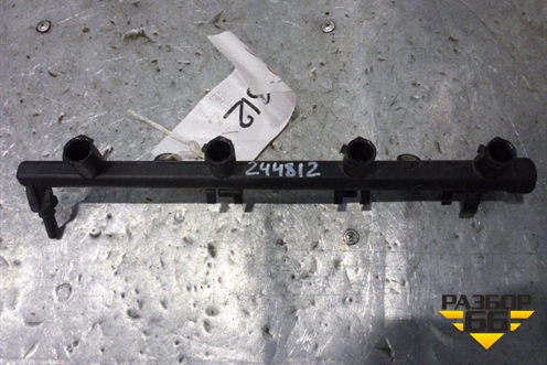Рейка топливная рампа (1.6л) (8200135504) для Renault Megane 2 с 2002-2009г