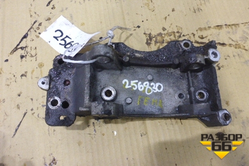 Кронштейн генератора для Citroen C5 с 2005-2008г