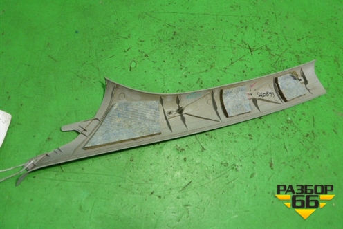 Обшивка стойки лобового стекла правая (2S61A03198ALW) для Ford Fiesta с 2001-2008г