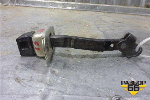 Ограничитель двери задней правой для Mitsubishi Galant (DJ,DM) с 2003-2012г