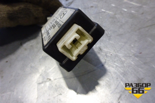Реле (BS3L675DZ) для Mazda Mazda 3 (BK) с 2003-2009г 