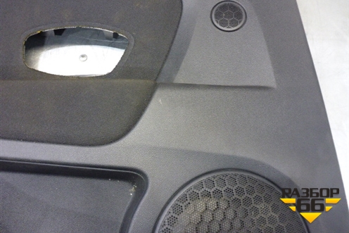 Обшивка двери задней левой под электрику (лифтбэк) для Renault Laguna-3 с 2009г