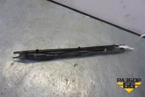 Воздуховод радиатора нижний (214770001R) для Renault Laguna-3 с 2009г