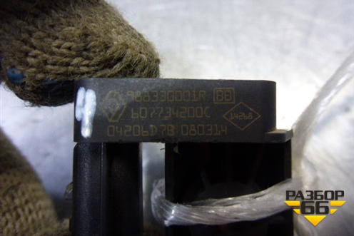 Датчик AIR BAG (988330001R) для Renault Laguna-3 с 2009г