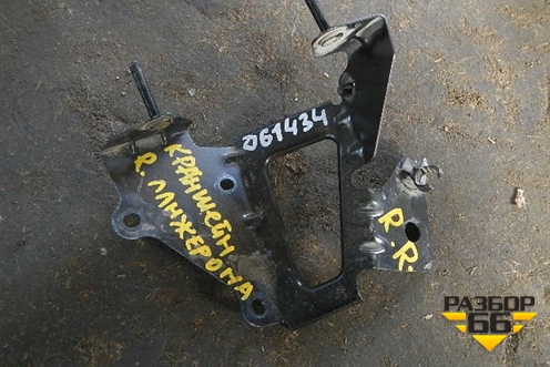 Кронштейн (моторный отсек СМ.ФОТО) (squ500052) для Land Rover Range Rover 3 с 2002-2012г (Вог) (SQU500052)