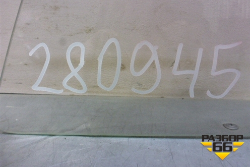Стекло двери задней левой форточка (новое) (920482) для Peugeot 406 с 1999-2004г