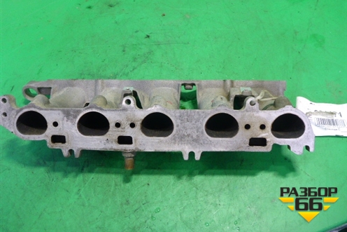 Коллектор впускной (нижняя часть 2.4л B5244S) (30650092) для Volvo S40 с 2004-2012г
