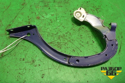 Петля крышки багажника левая для Renault Clio с 1998-2002г