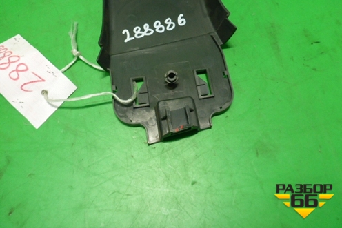 Обшивка стойки центральная нижняя левая (13113920) для Opel Astra H с 2004-2015г