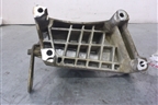 Кронштейн двигателя правый (1.3л Z13DTH) (55198220) для Opel Astra H с 2004-2015г