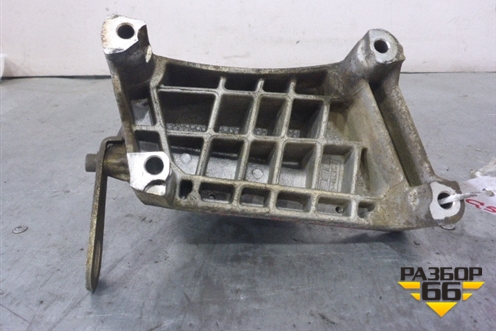 Кронштейн двигателя правый (1.3л Z13DTH) (55198220) для Opel Astra H с 2004-2015г